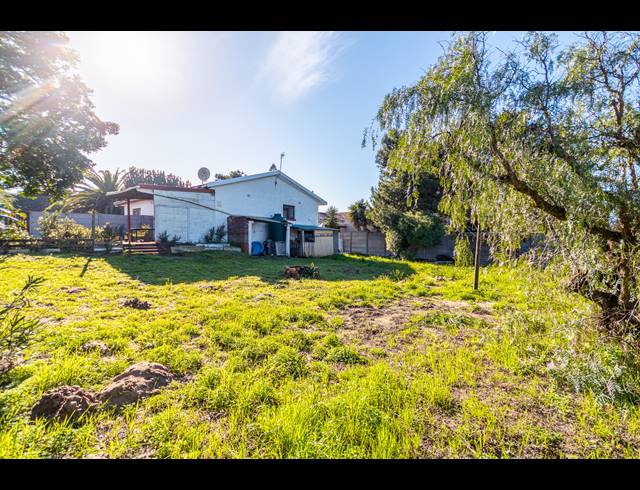 3 BEDROOM HOUSE SOLD IN FLAMINGO VLEI